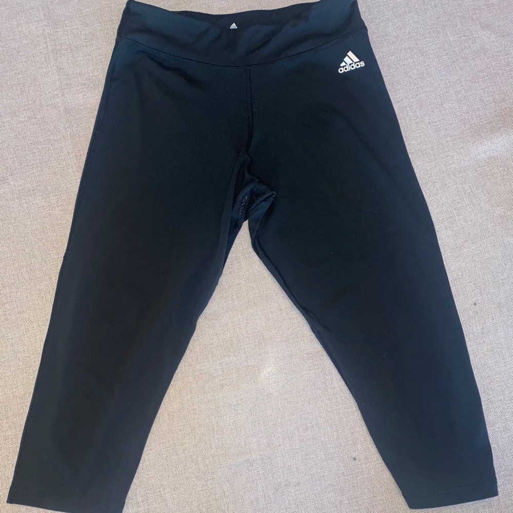 Adidas legging climalite 🌟2/$11 or 3/$15